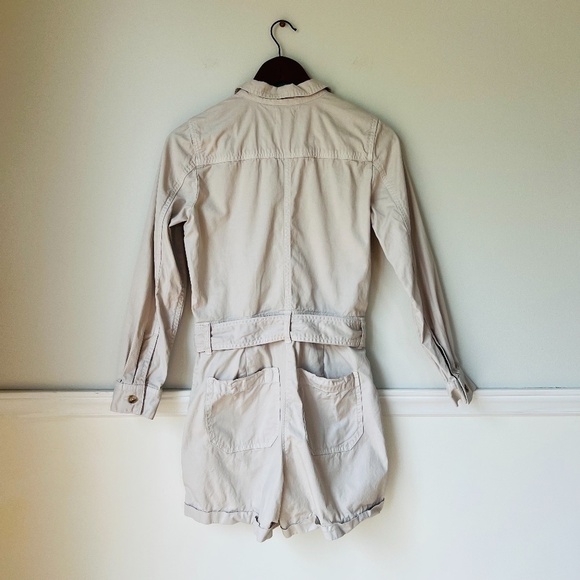 JCrew Foundry Chino Short Coveralls Romper Jumpsuit in Stone - Size 00 - Picture 7 of 8